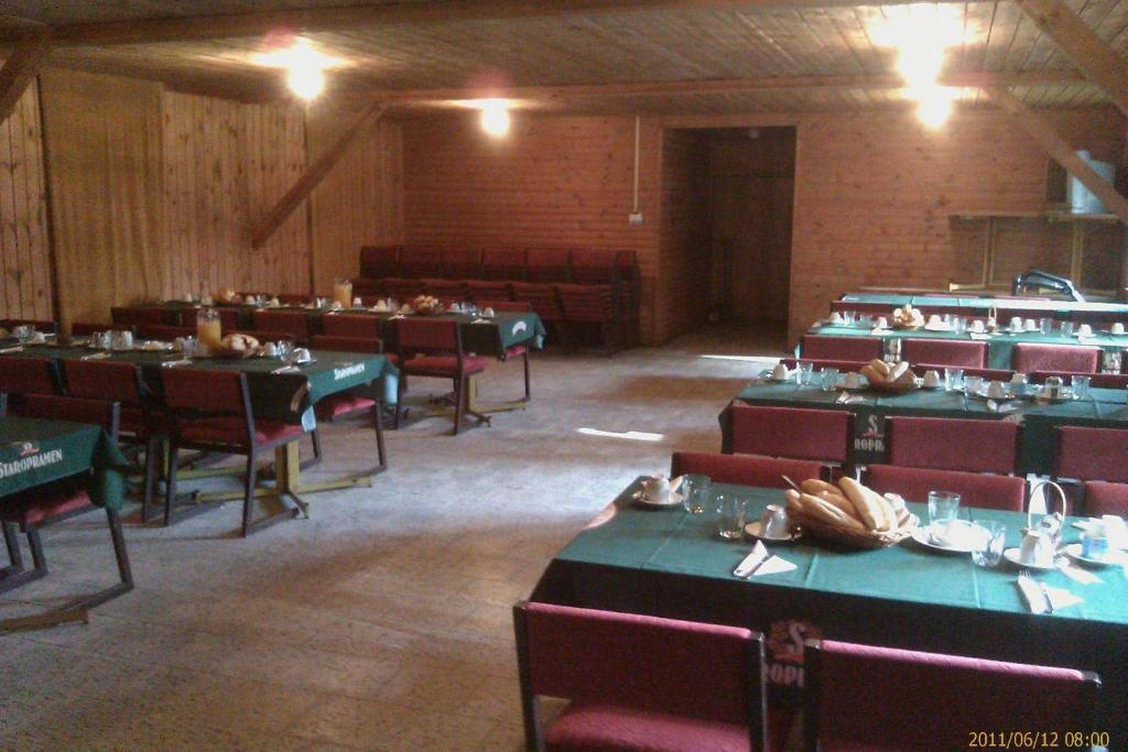 Atc Jadran Hotel Františkovy Lázně Kültér fotó
